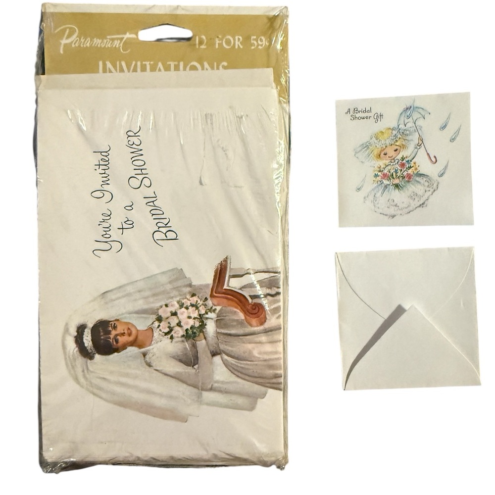 Vintage Paramount Bridal Shower Invitations Set of 12 & Tiny Gift Tag